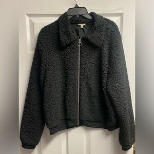 lily White Black Fuzzy/ Sherpa Zip-Up Jacket Size XL